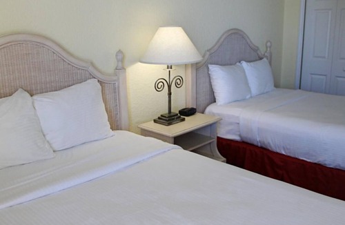 Bostroms Resort | Ultimate Beach Getaway! 3 Sleek Units, Near Boardwalk Amusement Area and Pier