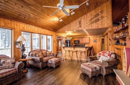 Bessemer Ski Chalet | Ultimate Luxury with Stunning Views-Trailside Home On Powderhorn Mtn With Hot Tub & Sauna