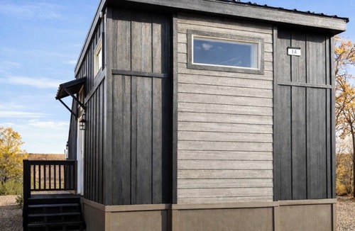 Page Cabin | Ultra Luxury Tiny Home with Deck #59C