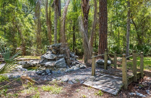 Geneva Villa | Unique luxurious tree cabin 1hr from Disney