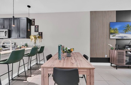 Poinciana House | Uniquely Chic home near Disney!