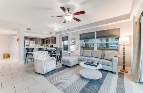 Ocean View Halifax Estates Apartment | Unit 107 Aruba - 3 Bedroom Ocean View