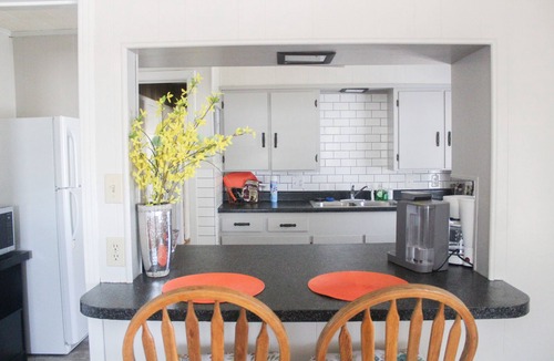 San Saba Apartment | Unit 204, a 1946 historic unit Triplex bungalow style apartment.