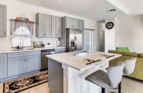 Poinciana House | Unwind in Kissimmee! Rural Retreat for Families