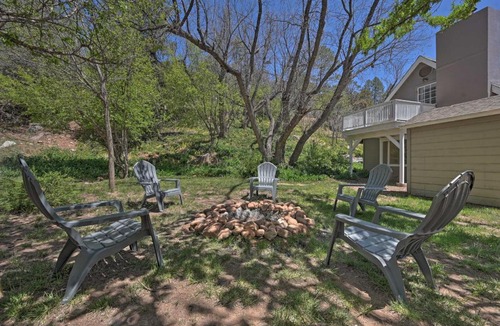 Whispering Pines House | Whispering Pines Home: Fire Pit, Near Scenic Hikes