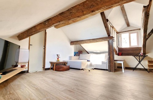 Quartier des Invalides Apartment | View Eiffel Tower
