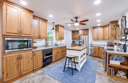 Garfield Cottage | Views! Lake Home w/2 Decks, Boat Parking & Peace