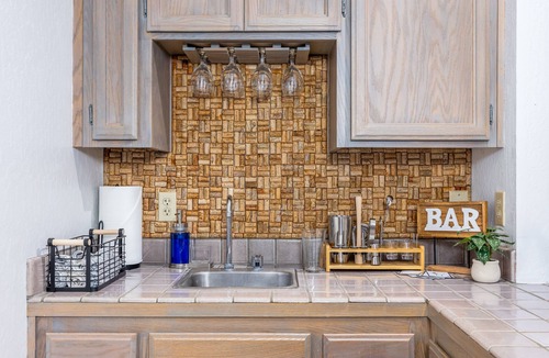 Arnold Ski Chalet | W House in BLS, Game Room, Fire Pit, Hot Tub, Central AC&Heat, Pet friendly!