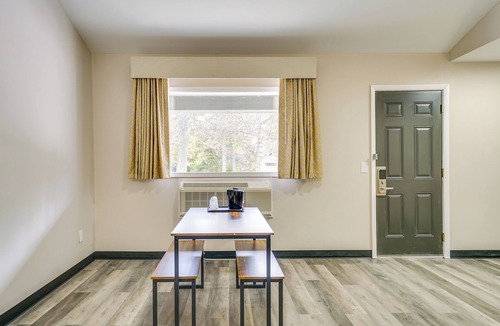 Port Huron Apartment | Walk to Beach & Dining: Port Huron Studio