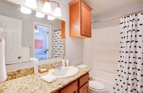 Stillwater Apartment | Walkable OSU Apartment - 6 Blocks to Stadium!