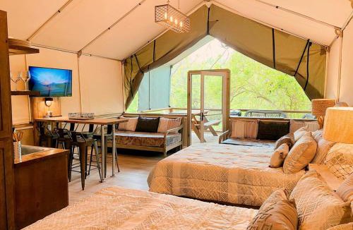 Sutherland Springs Other | Waterfront Cabin #15 near San Antonio, Texas