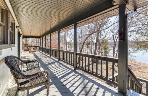 Shell Knob House | Waterfront Deck, Shell Knob Gem on Table Rock!