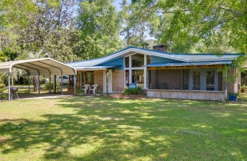 Foley House | Waterfront Foley Area Home - 15 Mi to Gulf!