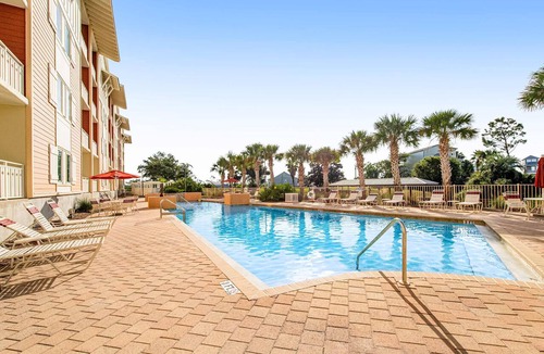 Waterside Village Condo | Waterfront Home Close to Beach w/Shared Pool, Hot Tub, Free WiFi, & Central AC