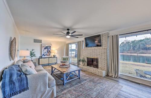 Lakeland House | Waterfront Home w/Dock < 3 Mi to Oaklawn Racing!
