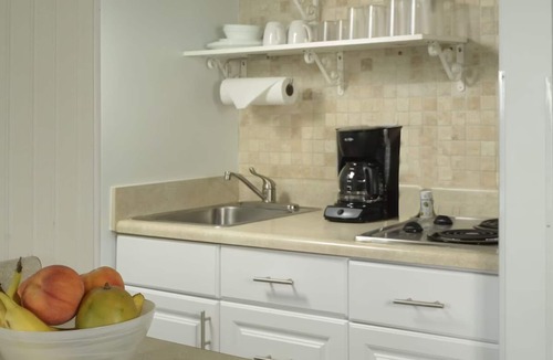 Indialantic By The Sea Resort | Waterfront Indialantic Stay | 1 Unit | Near Beach Access