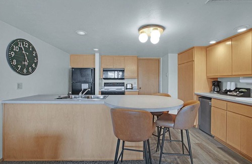 Algoma Condo | Waterfront Marina Views, Walk to Beach, 2BR/2BA Condo in Algoma