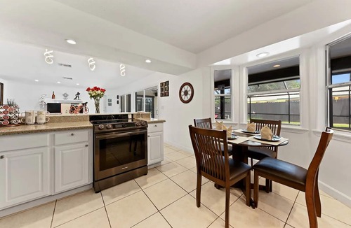 Lake Worth House | Waterfront Oasis, 5B, 4B, Jacuzzi, sleeps 12