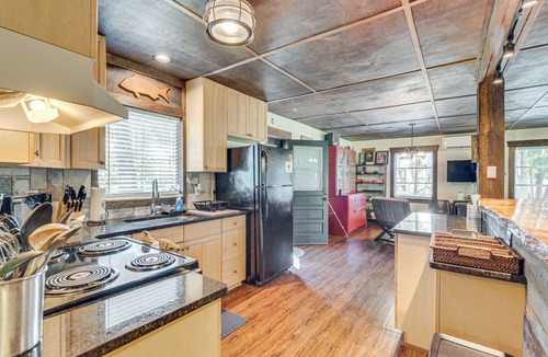Crystal River House | Waterside Angler’s Heaven: Crooked River Fish Camp