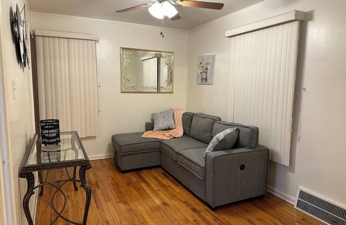 Wayne County House | Welcoming 2-bedroom bungalow with AC in vibrant Detroit