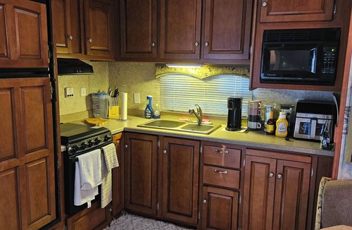 Farmerville House | Welcoming RV with AC in charming Farmerville.