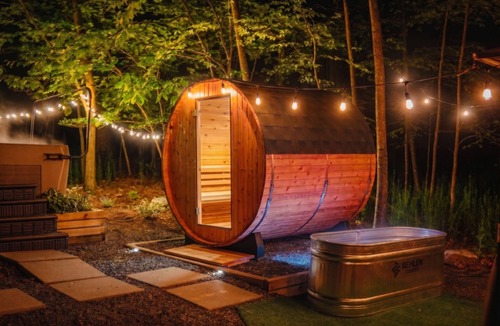 East Stroudsburg Ski Chalet | Wellness Escape I Sauna, Hot Tub, Theater & Game Room
