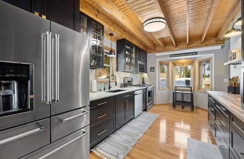 Lead Cabin | Whiskey Ridge – Cozy Log Cabin Retreat in the Black Hills