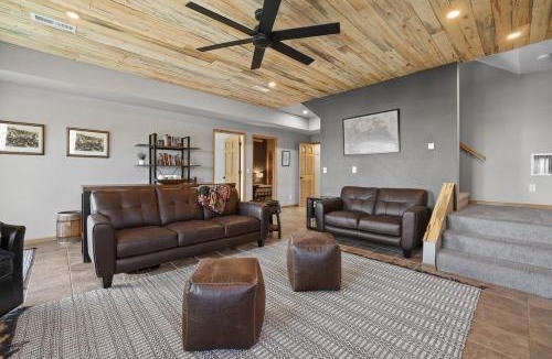 Deadwood House | Whiskey Ridge
