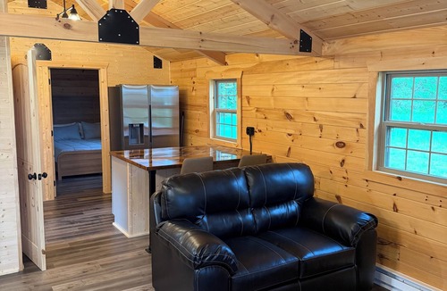 Huntsville Cabin | White Buffalo: NEW Private Ranch Cabin for Hunters & Families