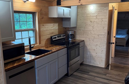 Huntsville Cabin | White Buffalo: NEW Private Ranch Cabin for Hunters & Families