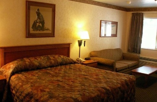 Meeker Hotel | White River Inn