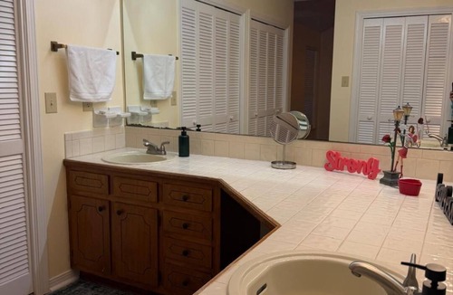 Satsuma House | WildFlower Inn
