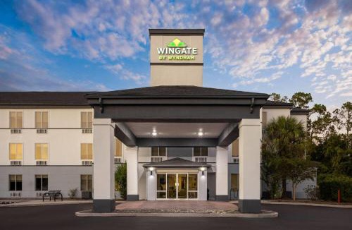 Kingsland Hotel | Wingate by Wyndham Kings Bay Naval Base I-95