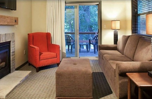 Wisconsin Dells House | WISC DELLS CHRISTMAS MTN VILLAGE 2 BR 2 bth TOWNHOUSE 6/28/26 -7/5/26