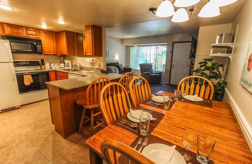 Wolf Creek Apartment | Wolf Creek Village