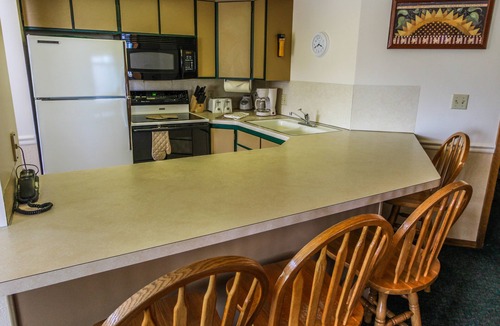 Wolf Creek Apartment | Wolf Creek Village