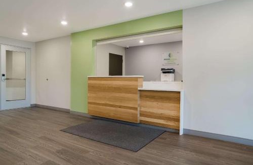 Sterling Heights Hotel | WoodSpring Suites Detroit Sterling Heights