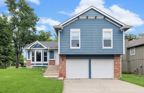 Merriam House | World Cup Home Base | 3BR + King Suite
