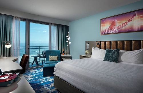 East Daytona Hotel | Your Relaxing Getaway Awaits! Beachfront Location, Outdoor Pool, Pet-friendly!