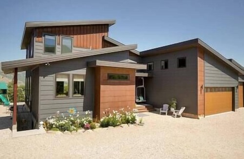 Eden Apartment | Zen Mountain Studio, 2 king & 1 full beds