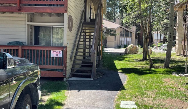 1-bedroom condo plus loft in lovely Mammoth Lakes with WiFi in la residence 4