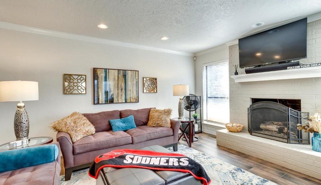 < 1 Mi to OU Campus - Norman Vacation Rental