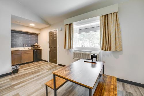 1 Mi to Riverfront: Walkable Port Huron Studio