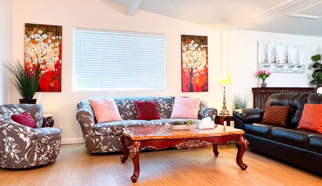 10001☘️☘️Spacious single house 6B4Ba near Disney and Knott's Berry Farm.