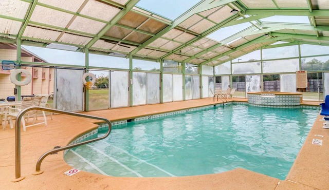2 Accommodations near Historic Downtown Perry | Free Parking | Pet Friendly Stay