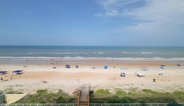 2-bedroom condo located at the Royal Floridian resort in lovely Ormond Beach