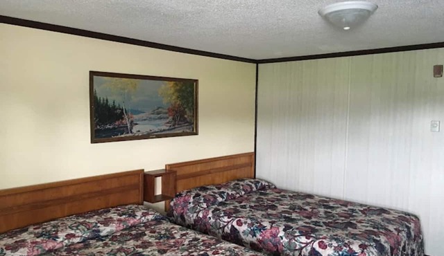 2 Full Beds Non-Smoking