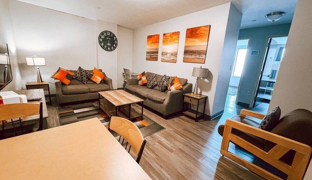 2BR 2BA Downtown Apt | Water + City Views
