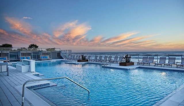 2x City View 2Q w/Balcony at Hard Rock Hotel Daytona Beach