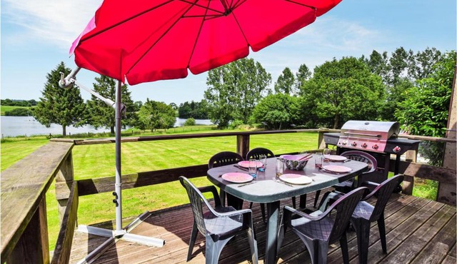 3 Bedroom Awesome Home In Vire Normandie